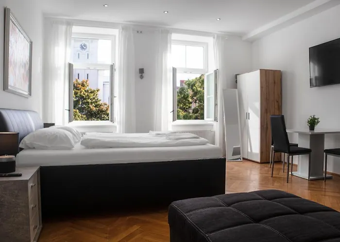 דירה Private In Spacious 7-bedroom Near Hauptbahnhof