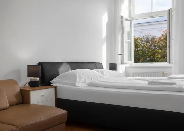 Διαμέρισμα Private In Spacious 7-bedroom Near Hauptbahnhof Βιέννη